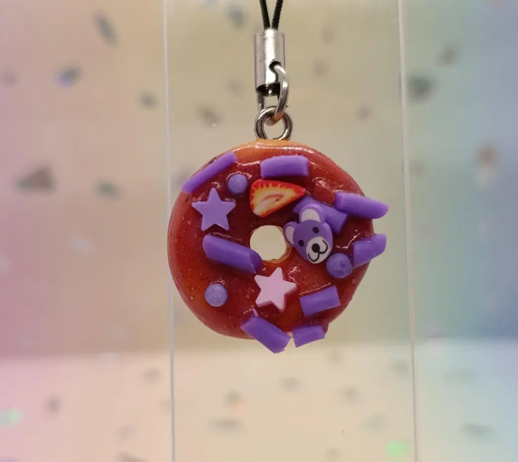 Sweet Dream Donut Charm (Erdbeere)