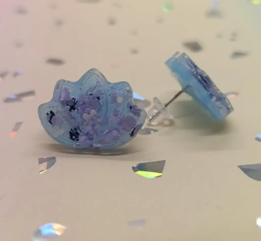 Lotusblüten Ohrringe (Blau)